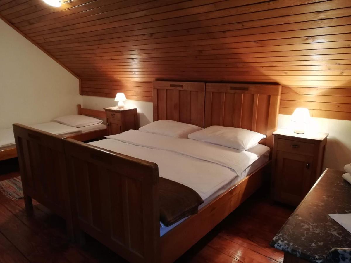 Guesthouse Arnika Fužine Esterno foto